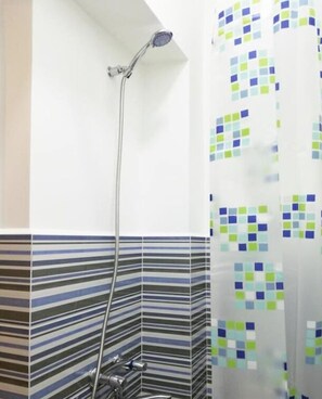 Bathroom - Apartment near Parliament (Tbilisi)