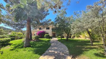 Jardines del alojamiento