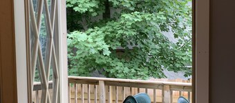 Perfect location for a Pictured Rocks adventure. Snowmobiles & trailers welcome.