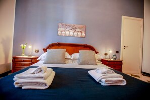 3 bedrooms, iron/ironing board, travel crib, free WiFi