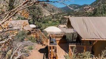 Classic Tent | 1 bedroom, individually furnished, bed sheets