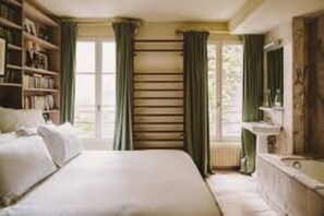 Room - GUINS PALACE HOTEL (Bafoussam)