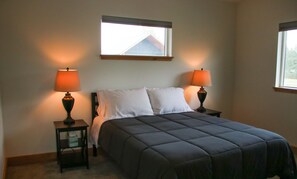 2 bedrooms, desk, iron/ironing board, travel cot