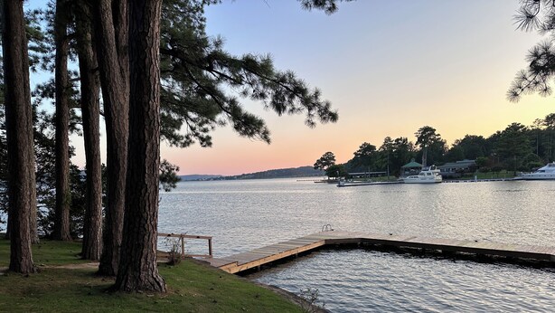 Property grounds - Guntersville Waterfront Cabin - Panoramic View - Large Dock (Guntersville)