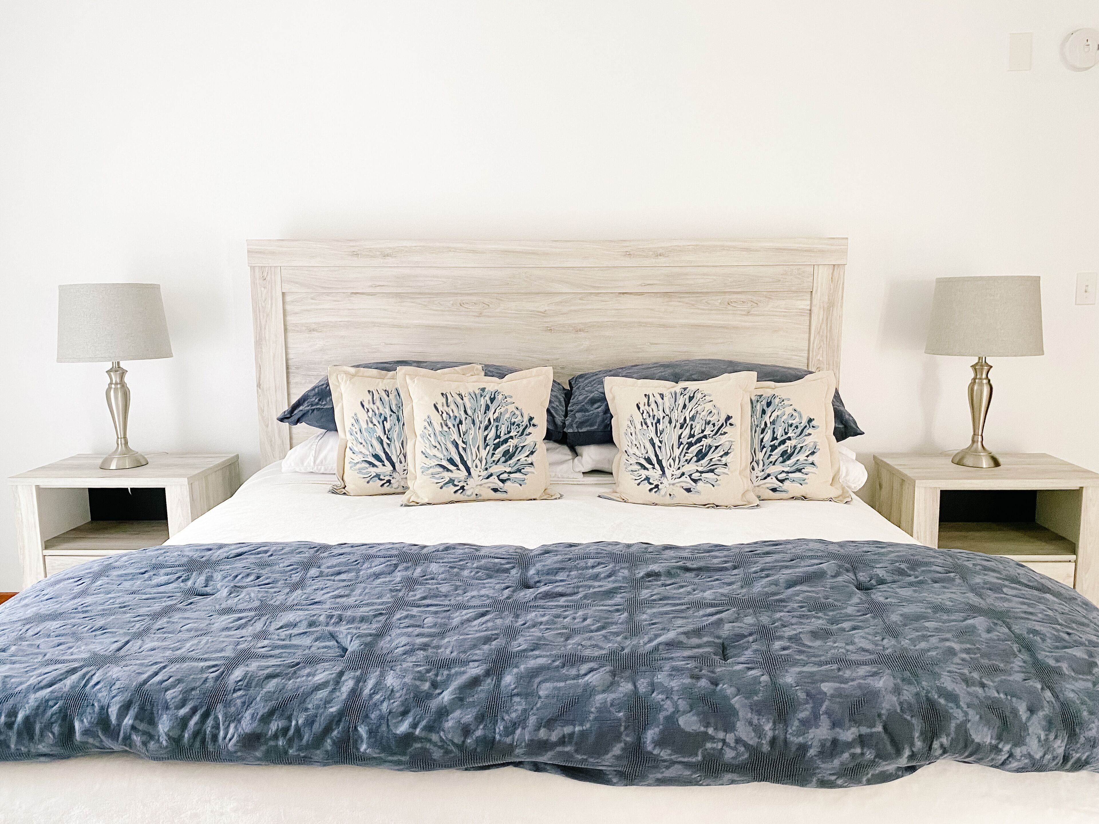 3 camere, una scrivania, ferro/asse da stiro, culla da viaggio