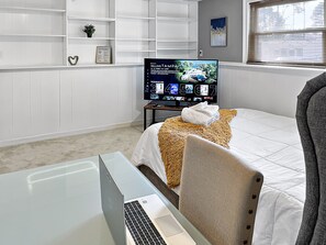 4 bedrooms, WiFi, bed sheets