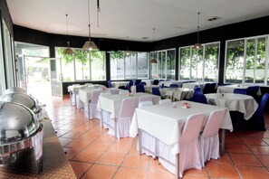 Tempat makan