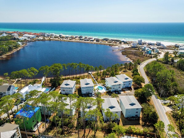 Exterior - Lake/Gulf views! 3 public beach accesses on 30a (Santa Rosa Beach)