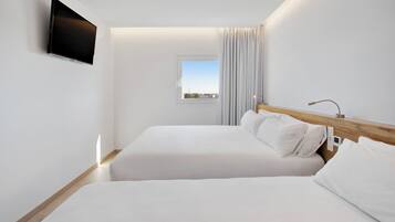 Chambre Familiale | 1 chambre, coffres-forts dans les chambres, chambres insonorisées