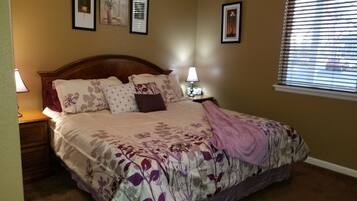 2 bedrooms, free WiFi, bed sheets, wheelchair access