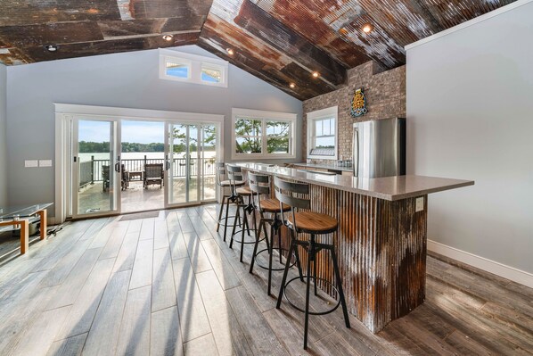 تناول الطعام