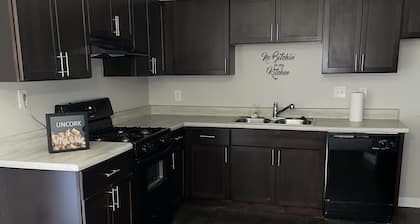 UPPER WESTSIDE RP BNB