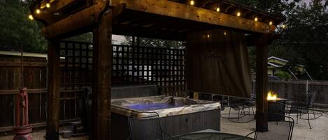 室外 SPA 浴池