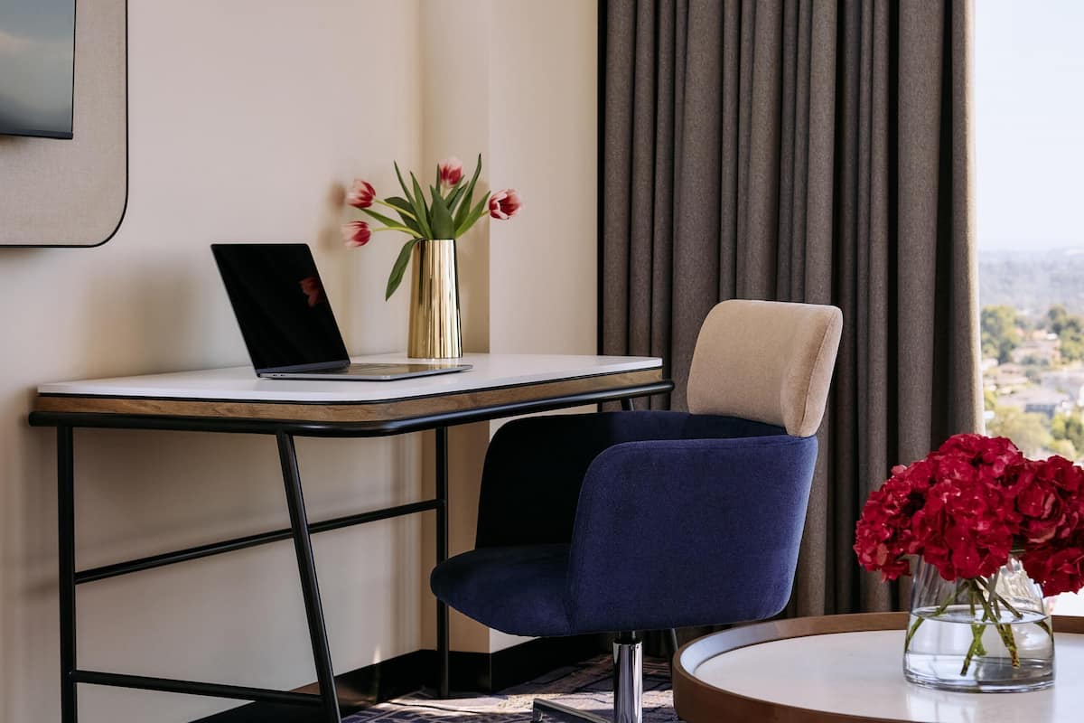 1 bedroom, premium bedding, pillowtop beds, desk