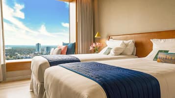 Quarto duplo superior | Roupas de cama premium, edredons de pluma, camas Select Comfort