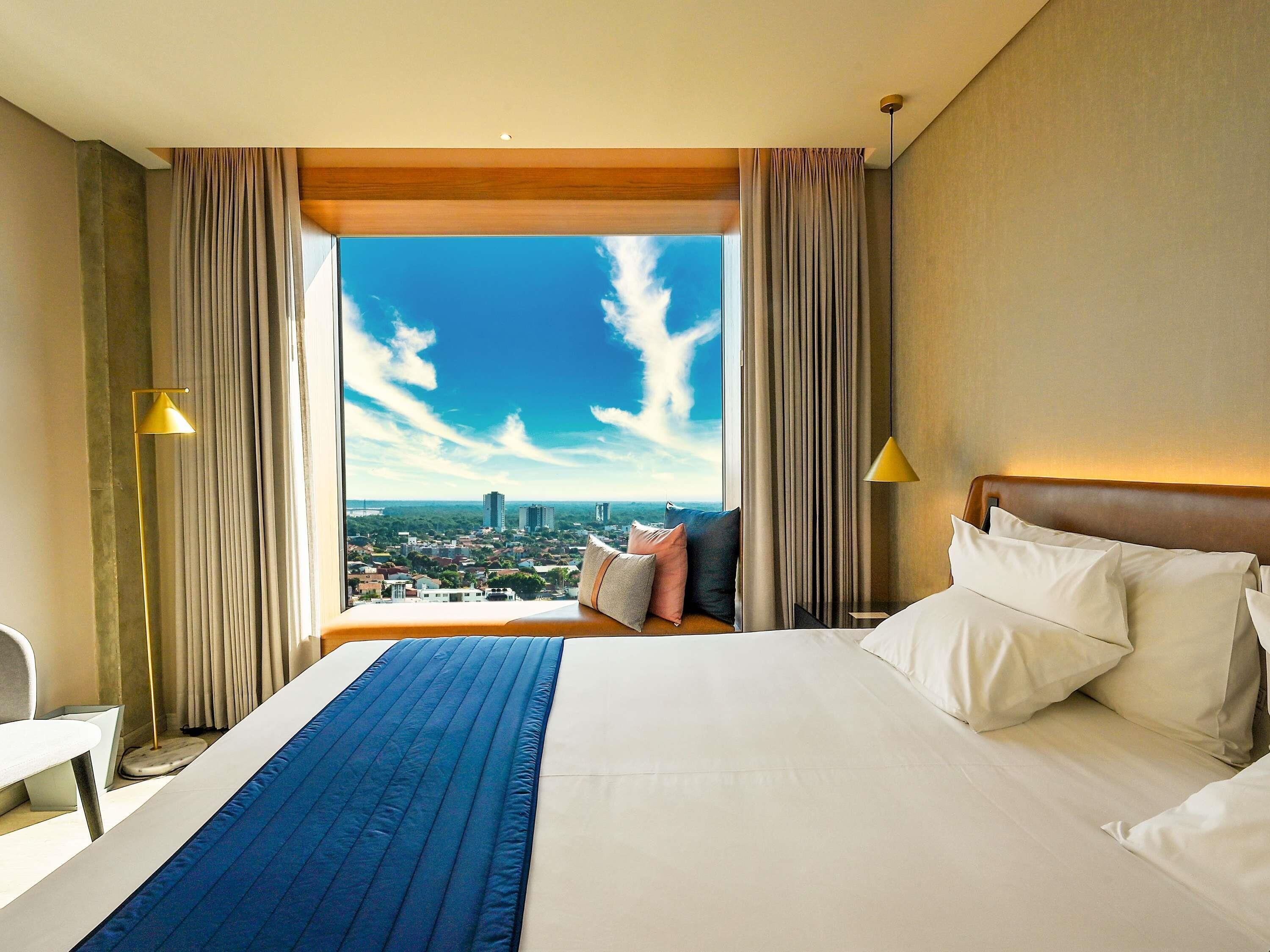 1 bedroom, premium bedding, down duvets, select comfort beds