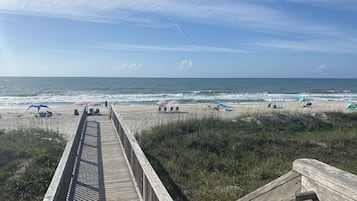 Beach nearby, sun loungers