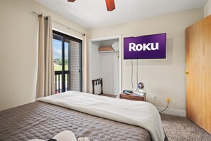 2 bedrooms, iron/ironing board, travel cot, free WiFi - Black Diamond Lodge WL412 | Ski Getaway | Hot Tub (Eden)