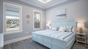 3 bedrooms, desk, iron/ironing board, WiFi