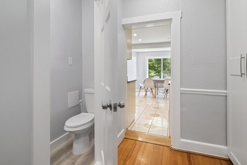 3Bd House Walk to DC Metro