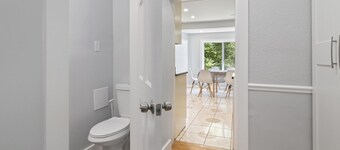 3Bd House Walk to DC Metro