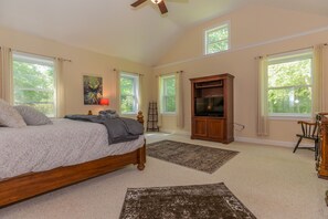 5 dormitoris, planxa i posts de planxar, wifi gratuïta i roba de llit 