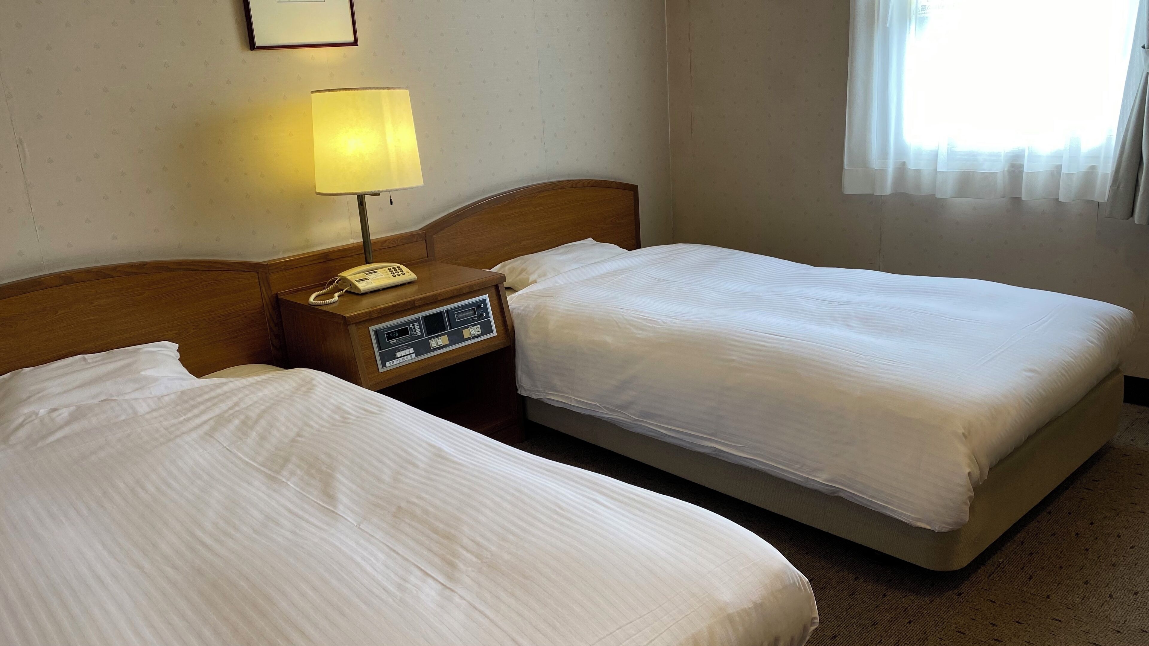Free WiFi, bed sheets