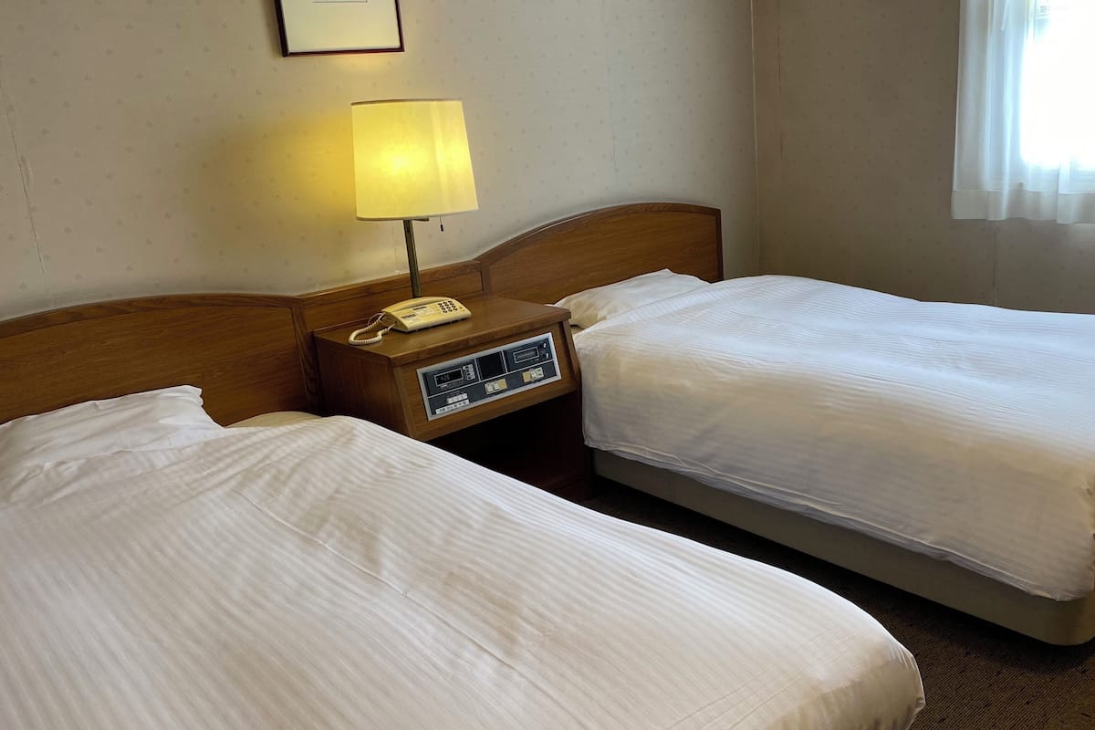 Wi-Fi gratuit, draps fournis