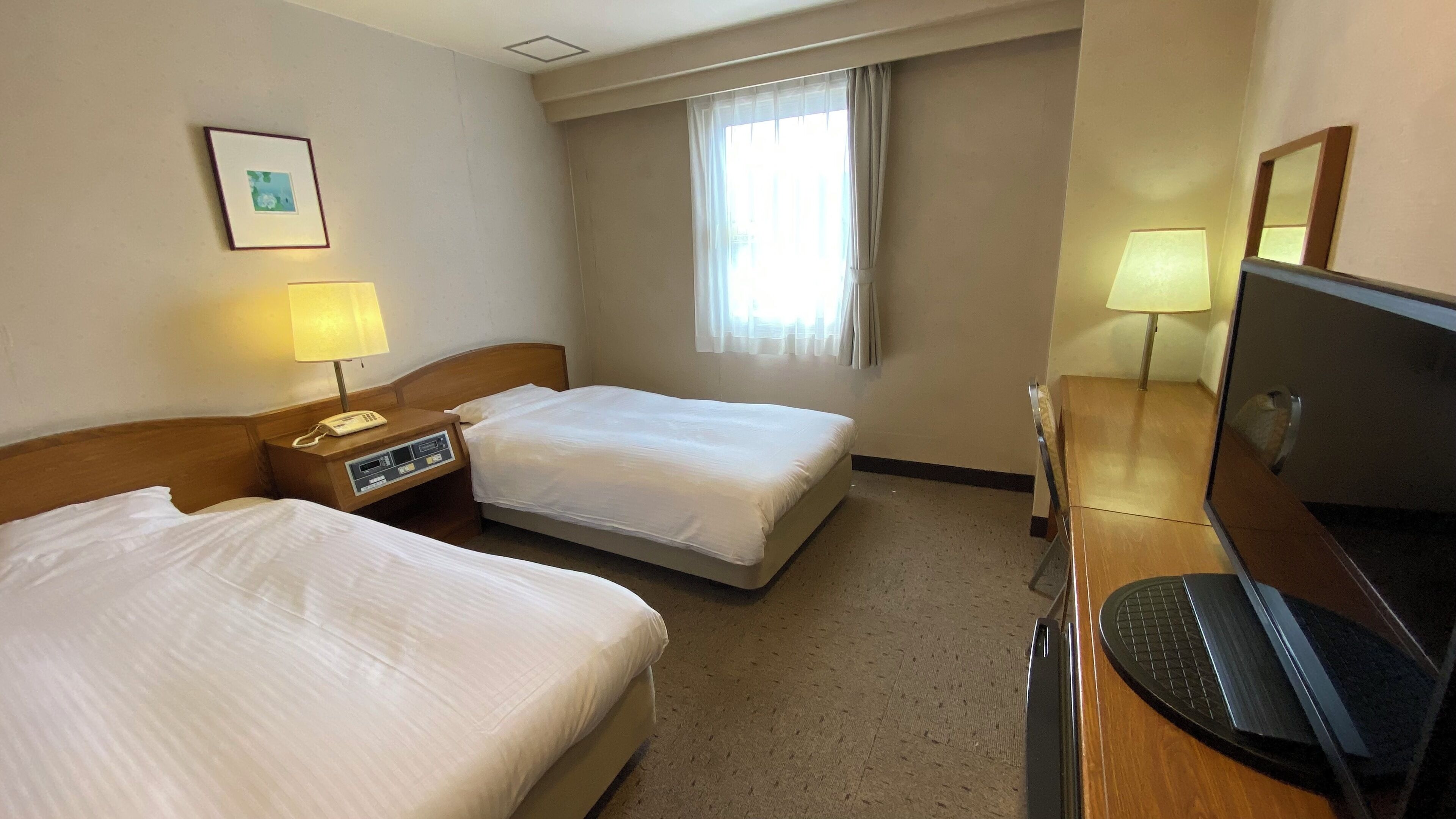 Free WiFi, bed sheets