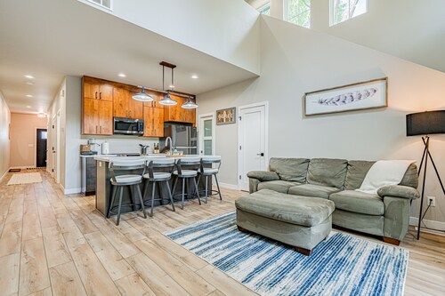 Newly Built Downtown Townhome