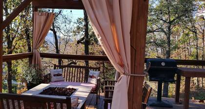 mountain house feel only 3.5 miles to downtown on missionary ridge