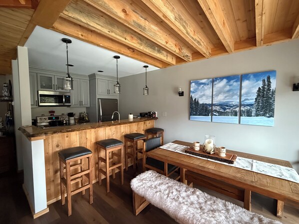 Dining - Windham Mountain Village Townhouse (Windham)