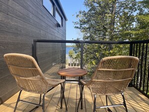 Standard Room | Blackout curtains, soundproofing, free WiFi - Stone Cove Waterfront Adults Only B&B (Northern Bruce Peninsula)