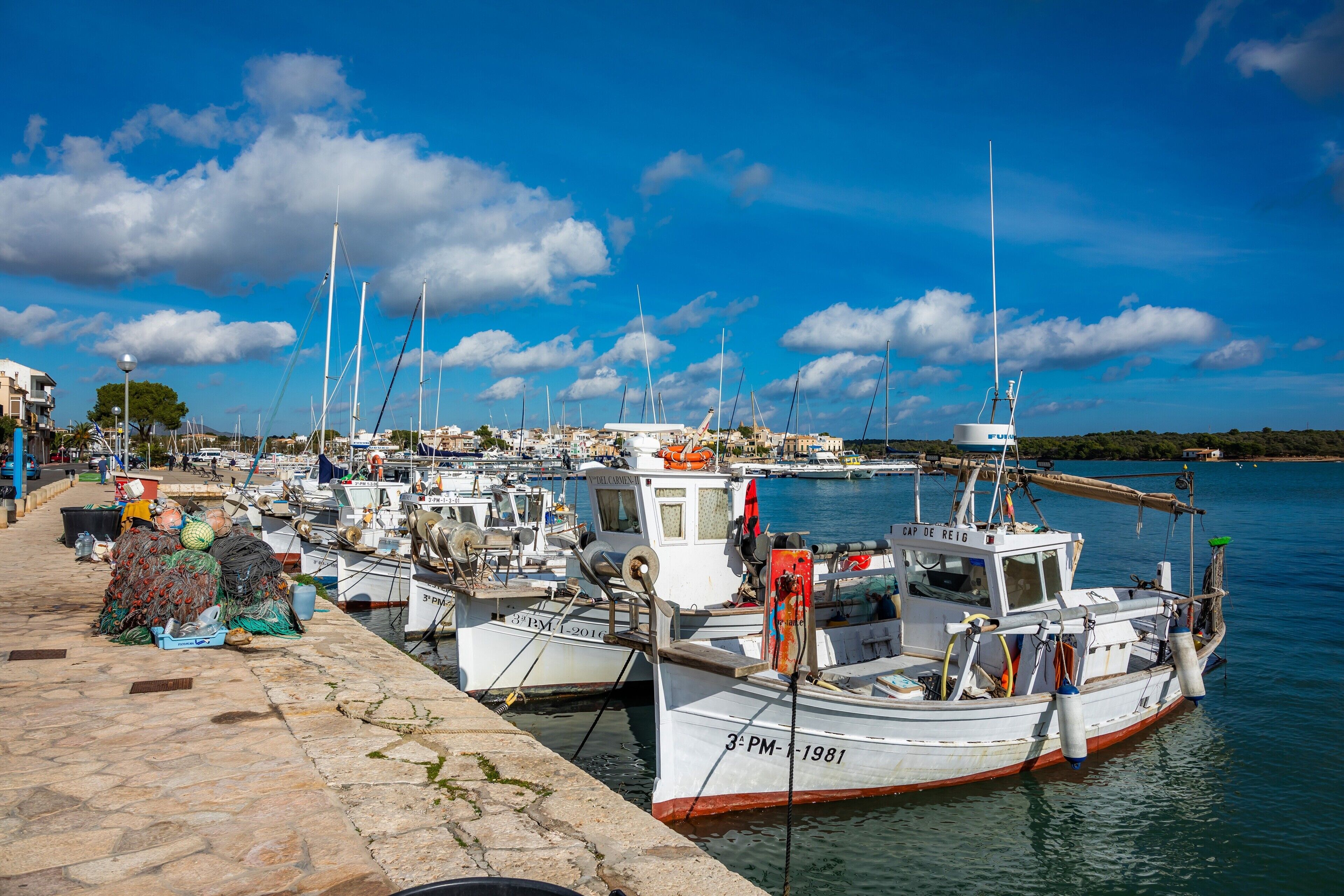 Marina/club náutico