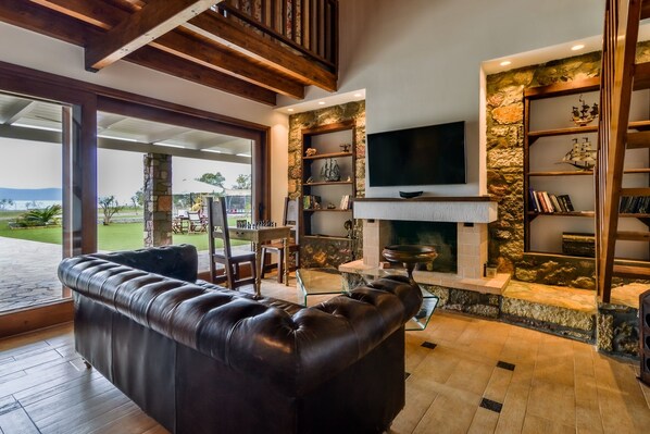 Interior - OpenSea Villa Private beach & tennis court (Thermisia)