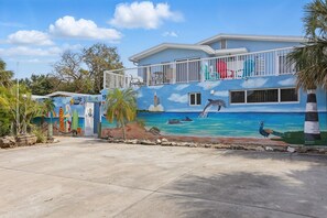 Free self-parking - Coco Sands Villas (Cape Canaveral)