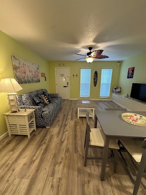 Coco Sands Villas Unit 18 | Living area