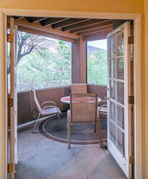 Interior - La Casa at Canyon View -Ventana (Tucson)