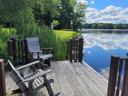 Private Lakefront Cabin - Kayaks · Dock · Pets OK