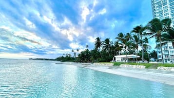 Playa en los alrededores