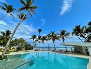 Piscine extérieure, piscine chauffée