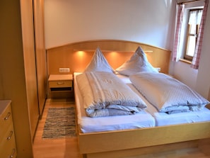 1 Schlafzimmer, Internetzugang, Bettwäsche