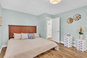 2 habitaciones, cuna de viaje, wifi gratis y ropa de cama
