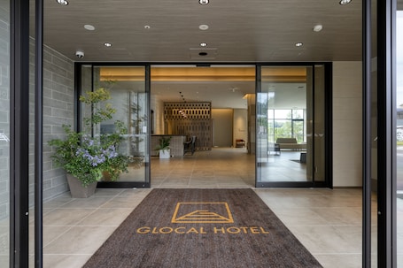 Front of property. settle GLOCAL HOTEL ITOSHIMA