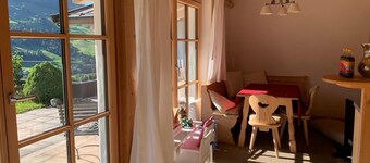 Gemütliche Terassenwohnung mit Panoramablick