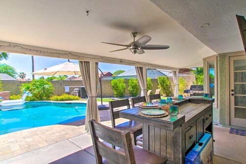 New AZ Oasis, Fire Pit, Yard, Grill, & Hot Tub!