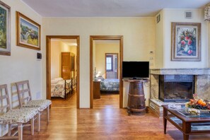 2 bedrooms, free Internet, bed sheets - Appartamento Tenuta di Litiano (Roccastrada)