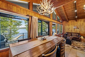 Dining - McCall Lakefront Oasis - Family Summer Paradise - Hot tub - Dock - 4 Bedrooms (McCall)