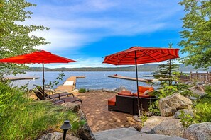 Terrace/patio - McCall Lakefront Oasis - Family Summer Paradise - Hot tub - Dock - 4 Bedrooms (McCall)