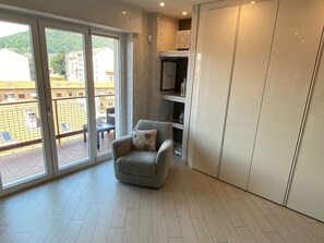 Interior - Romantica Suite modern apartment in Verbania Intra (Verbania)